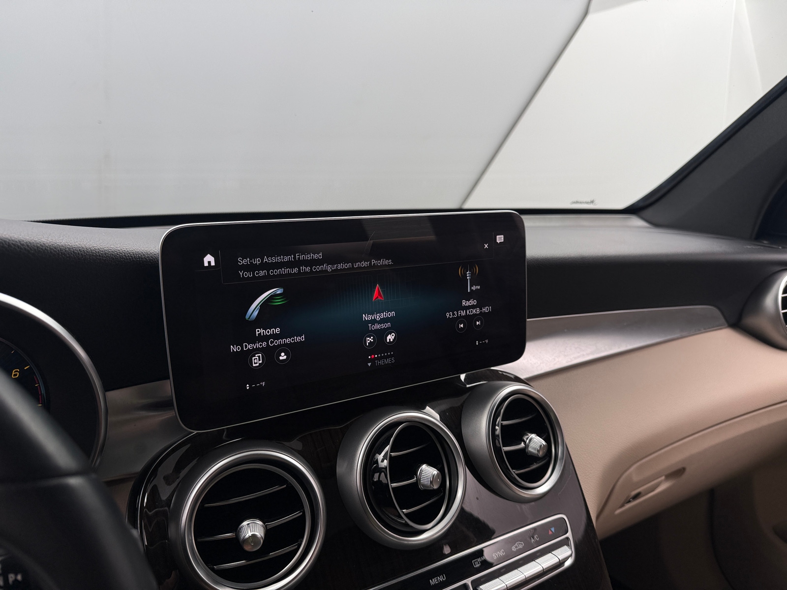 Thumbnail: 2023 Mercedes-Benz GLC - 3