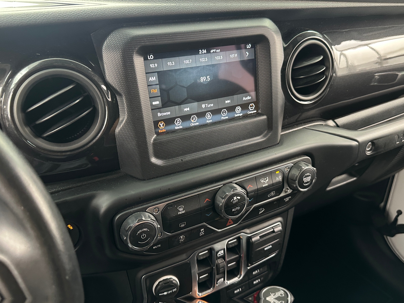 Thumbnail: 2020 Jeep Wrangler - 4
