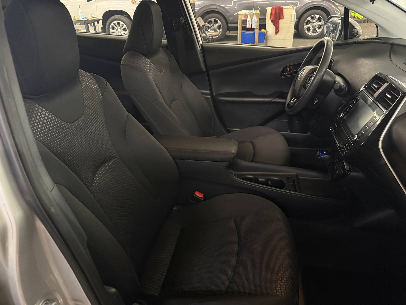 Thumbnail: 2021 Toyota Prius - 2