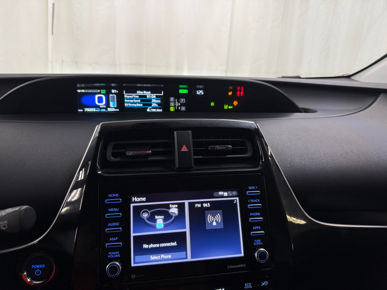 Thumbnail: 2021 Toyota Prius - 4