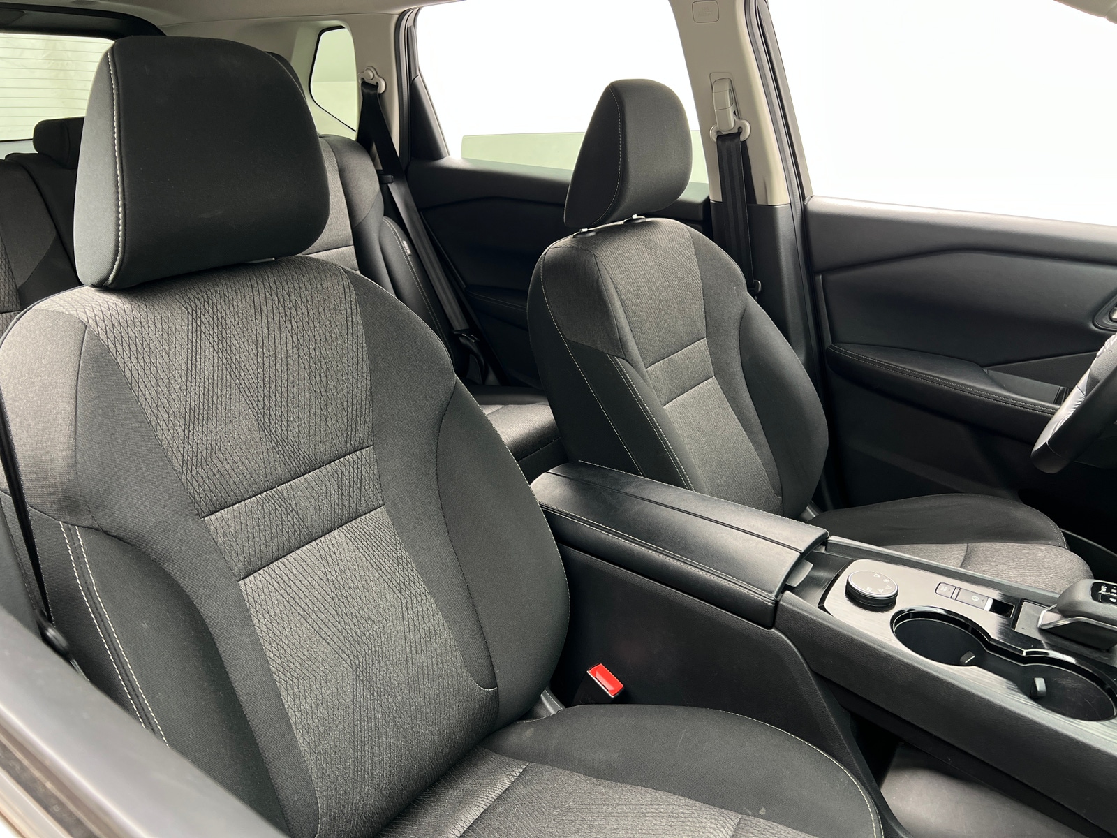 Thumbnail: 2025 Nissan Rogue - 2