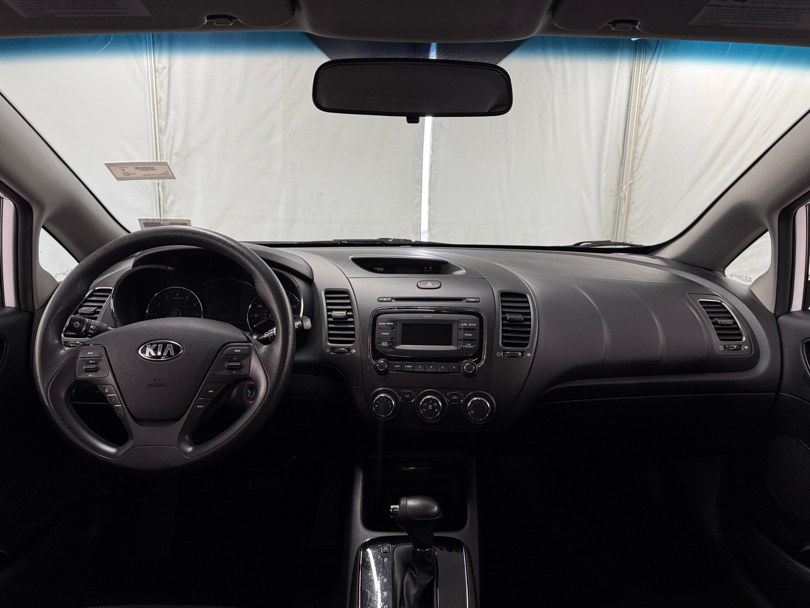 Thumbnail: 2017 Kia Forte - 3