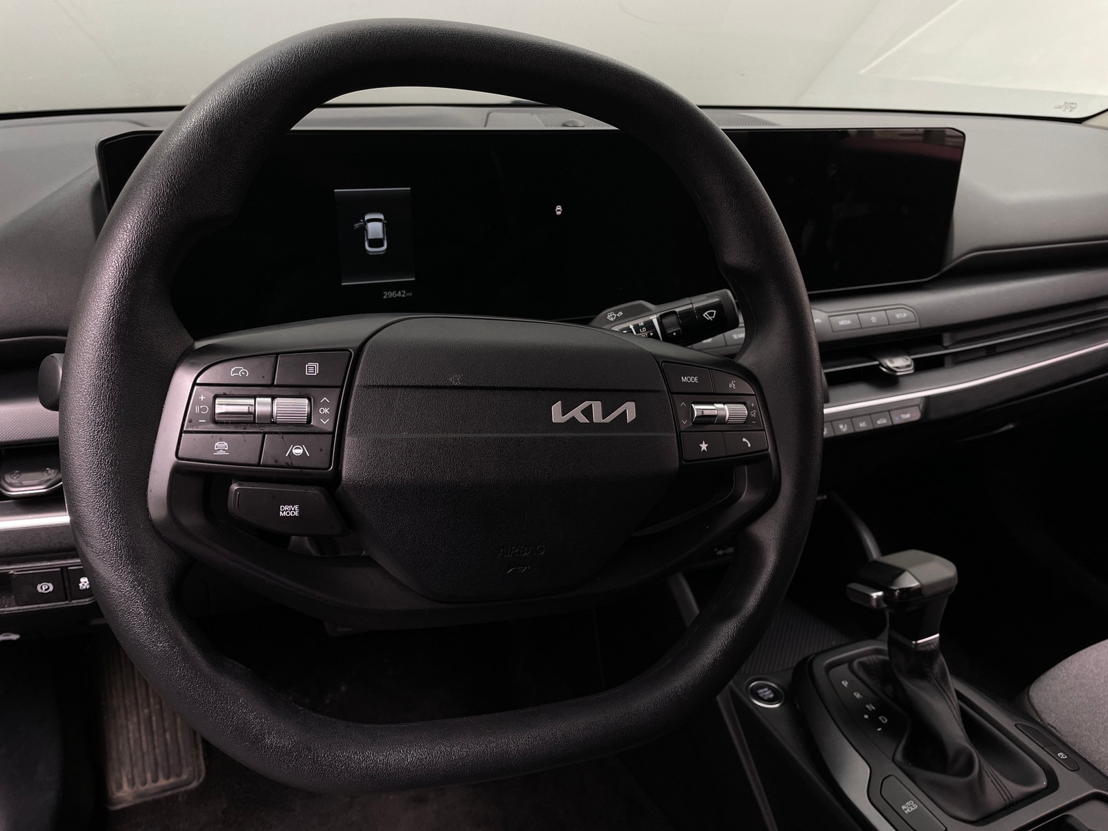 Thumbnail: 2025 Kia K4 - 5