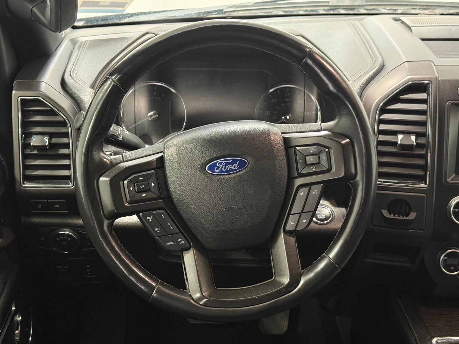 Thumbnail: 2020 Ford Expedition MAX - 4