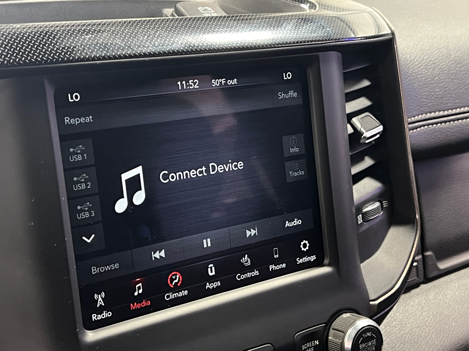 Thumbnail: 2020 RAM 1500 - 4