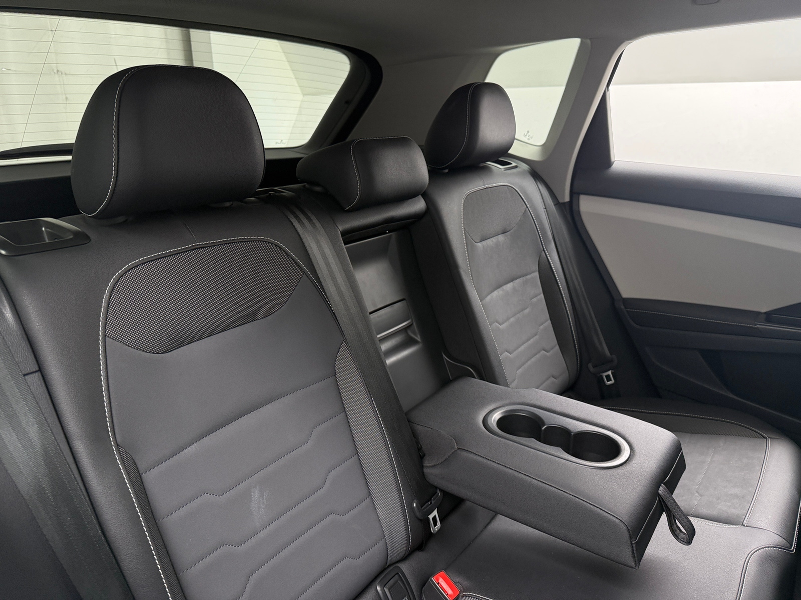 Thumbnail: 2025 Volkswagen Taos - 5