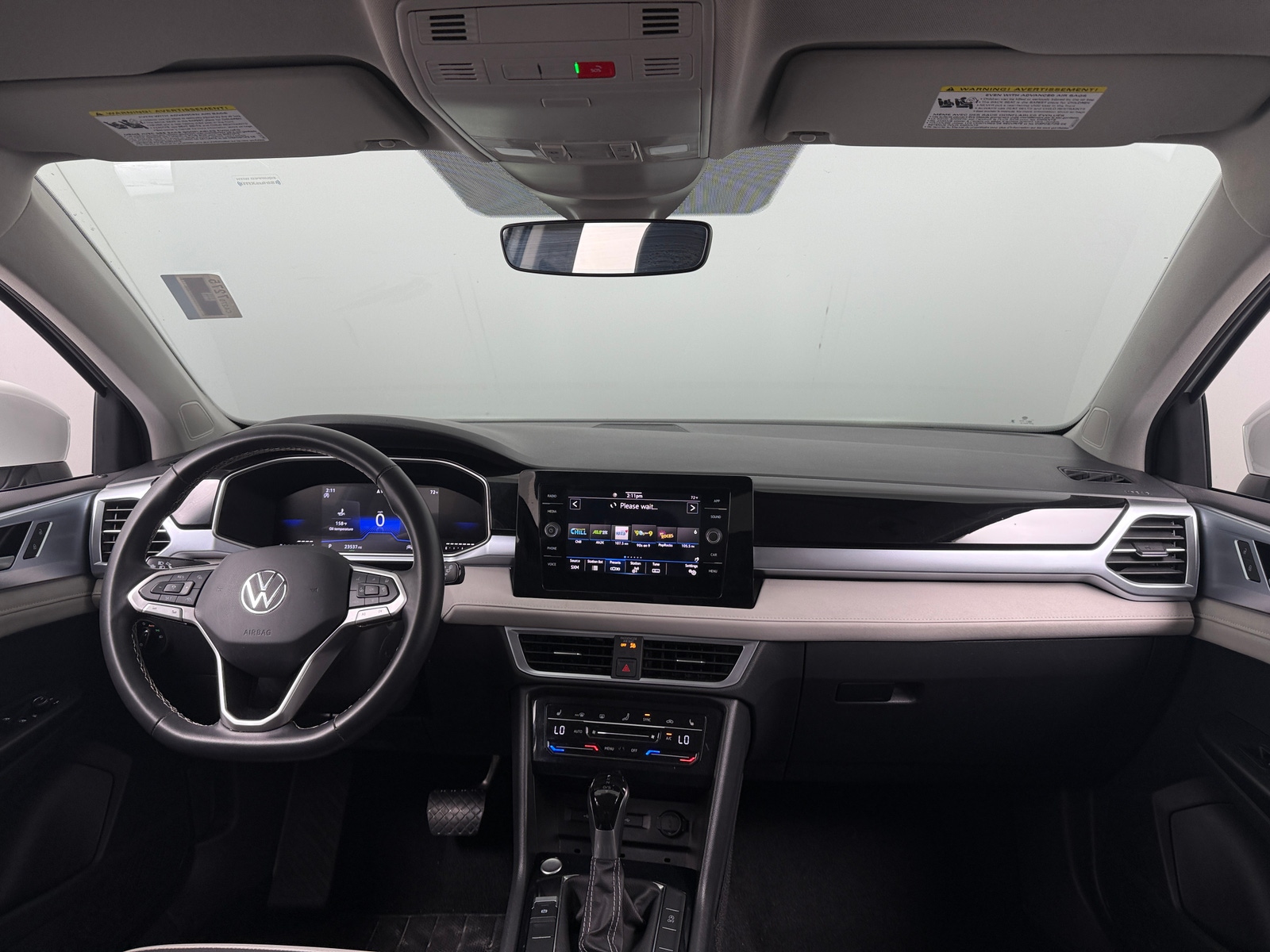 Thumbnail: 2025 Volkswagen Taos - 2