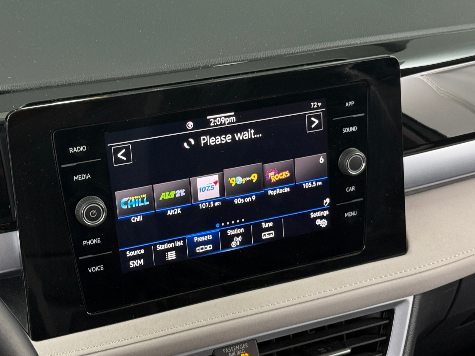 Thumbnail: 2025 Volkswagen Taos - 3