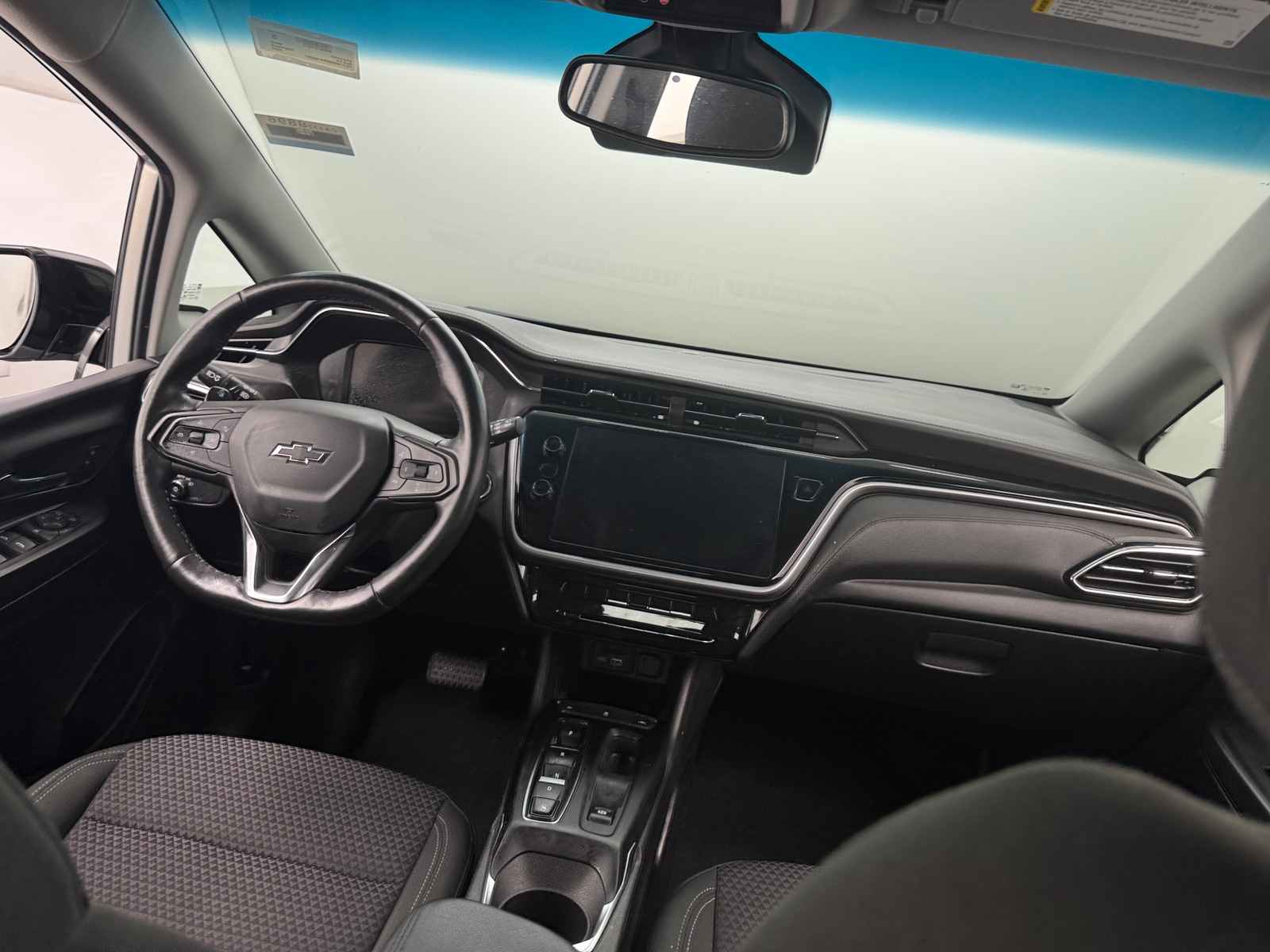 Thumbnail: 2022 Chevrolet Bolt EV - 3