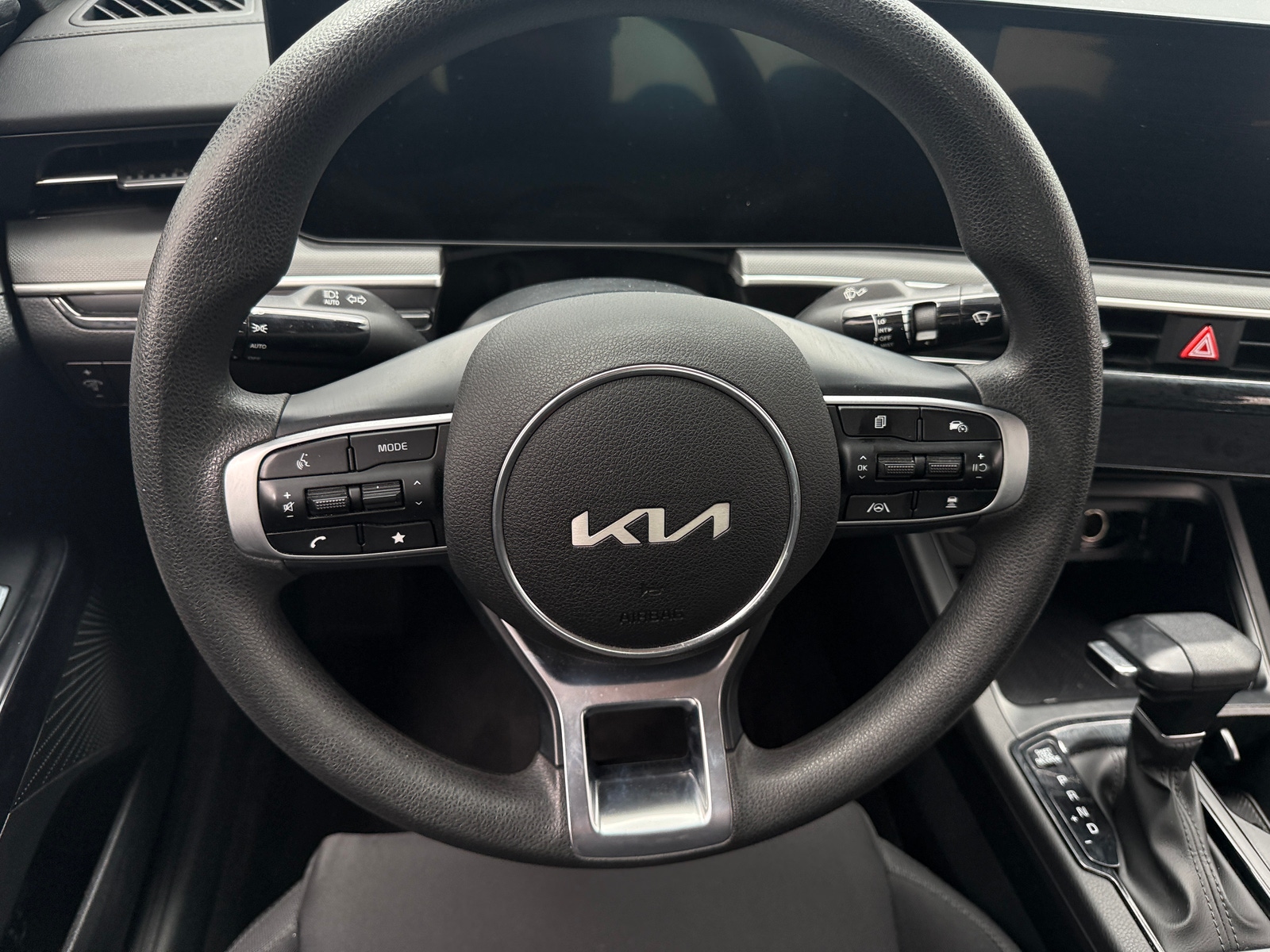 Thumbnail: 2025 Kia K5 - 5