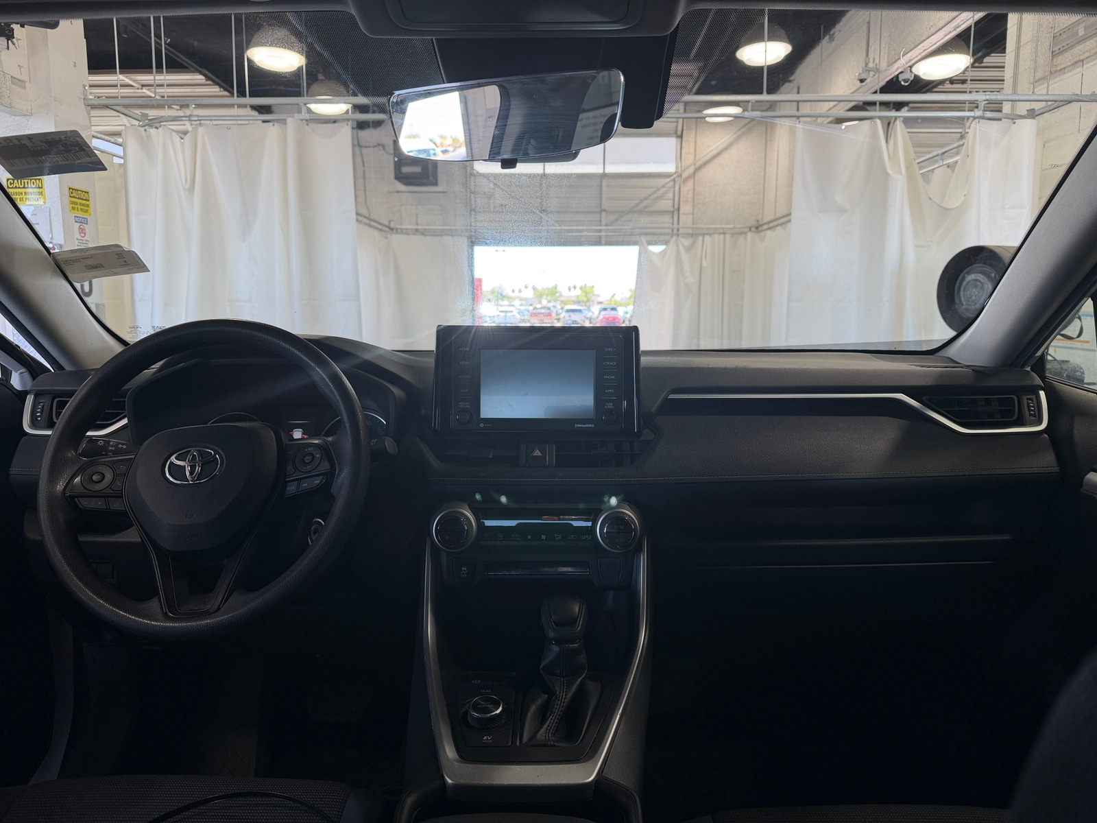 Thumbnail: 2020 Toyota RAV4 - 3