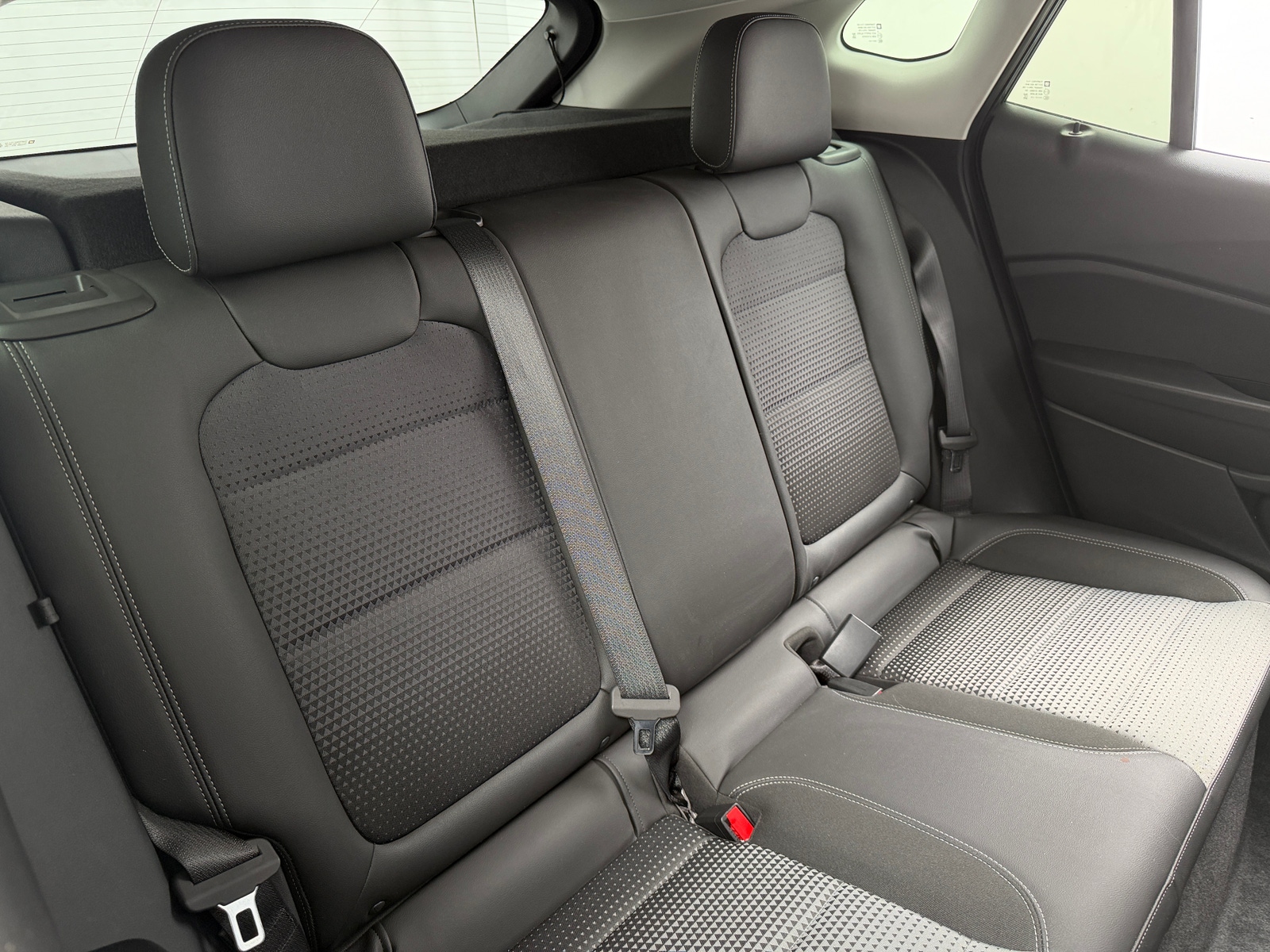 Thumbnail: 2025 Chevrolet Trax - 6