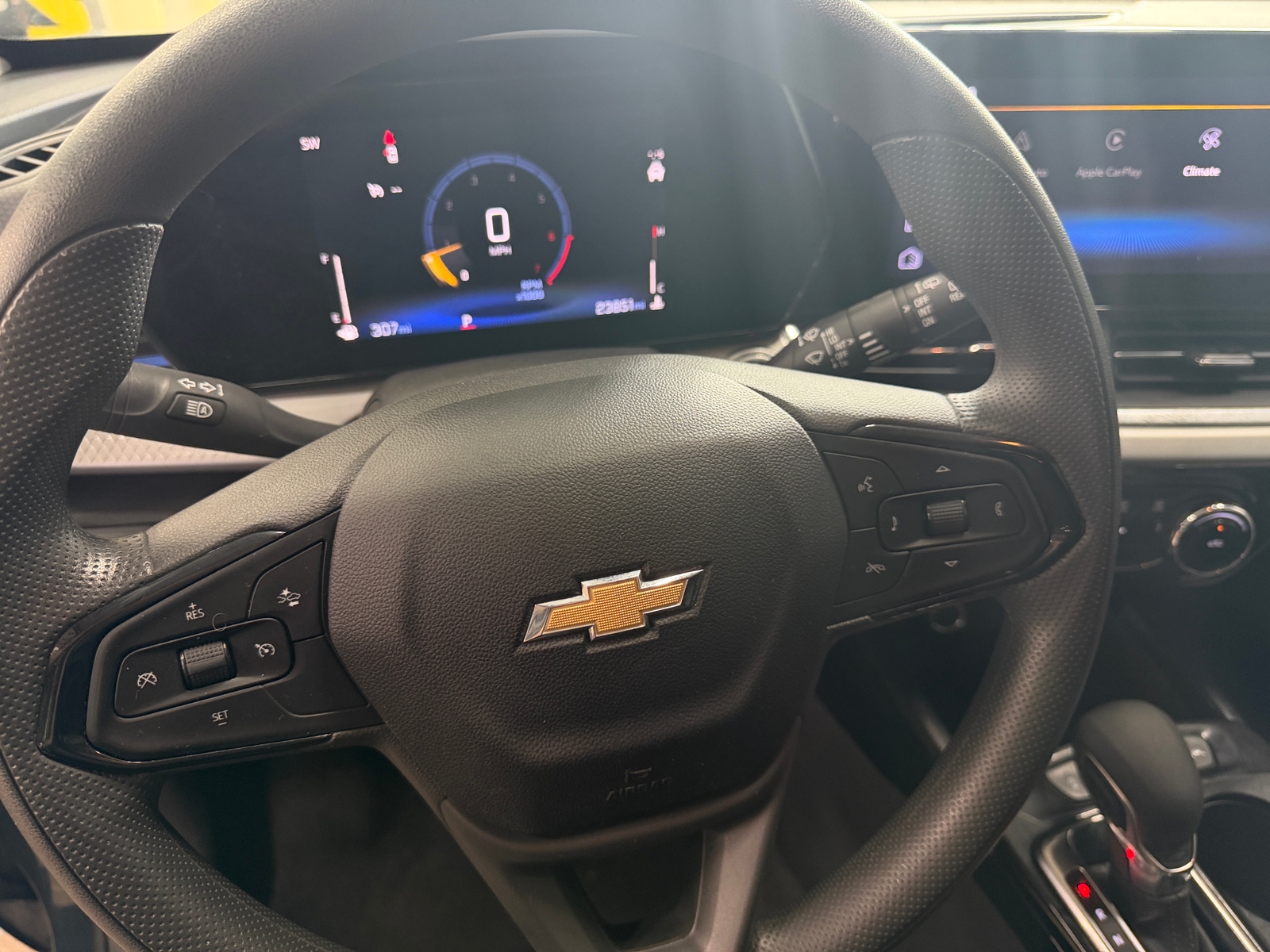 Thumbnail: 2025 Chevrolet Trax - 5