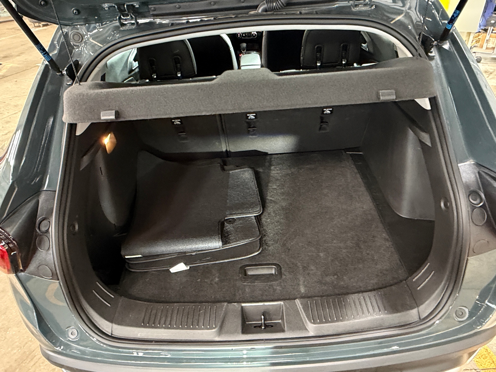 Thumbnail: 2025 Chevrolet Trax - 7