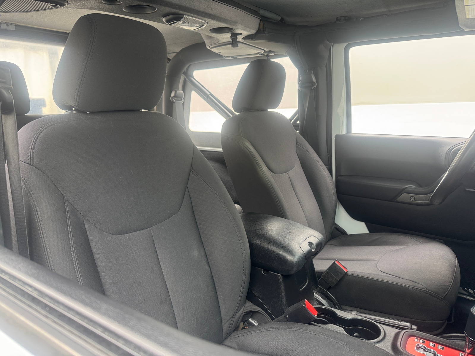 Thumbnail: 2015 Jeep Wrangler - 2