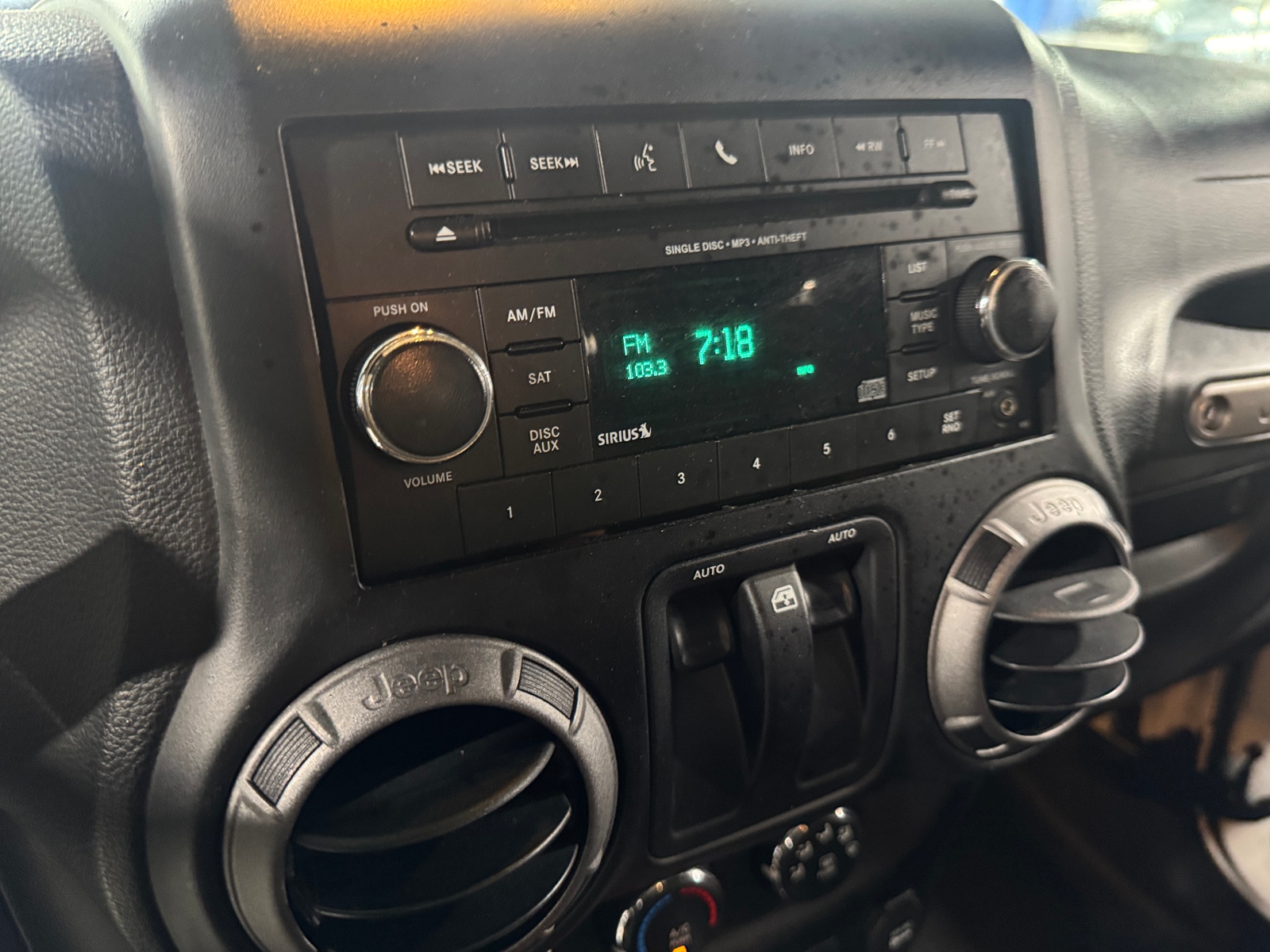 Thumbnail: 2015 Jeep Wrangler - 4