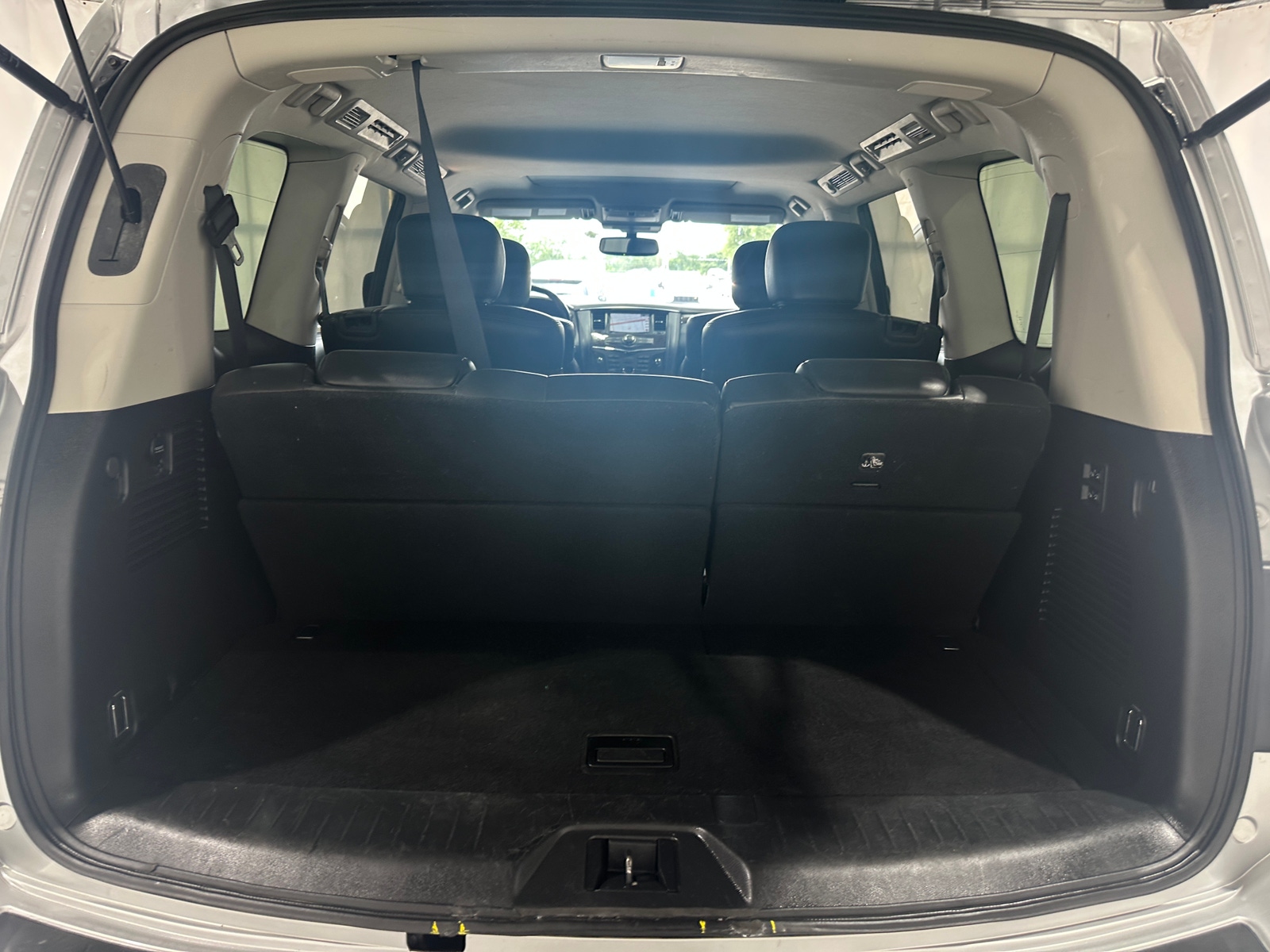 Thumbnail: 2020 Nissan Armada - 6