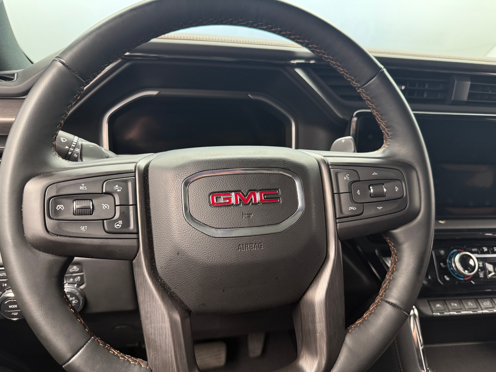 Thumbnail: 2023 GMC Sierra 1500 - 4