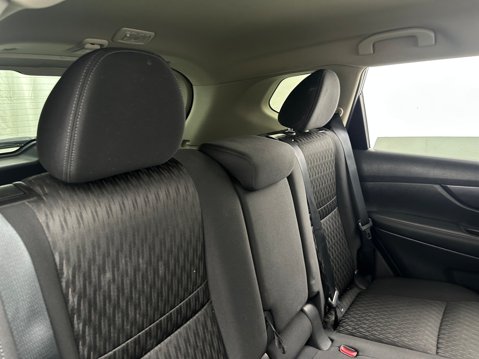 Thumbnail: 2020 Nissan Rogue - 6