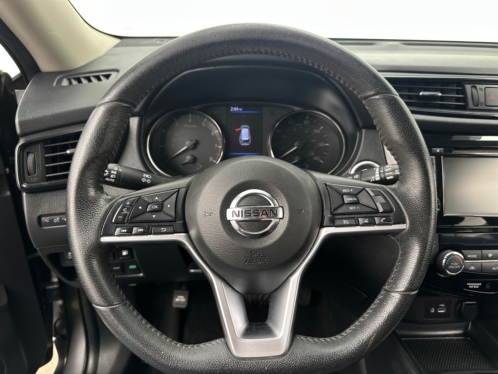 Thumbnail: 2020 Nissan Rogue - 5