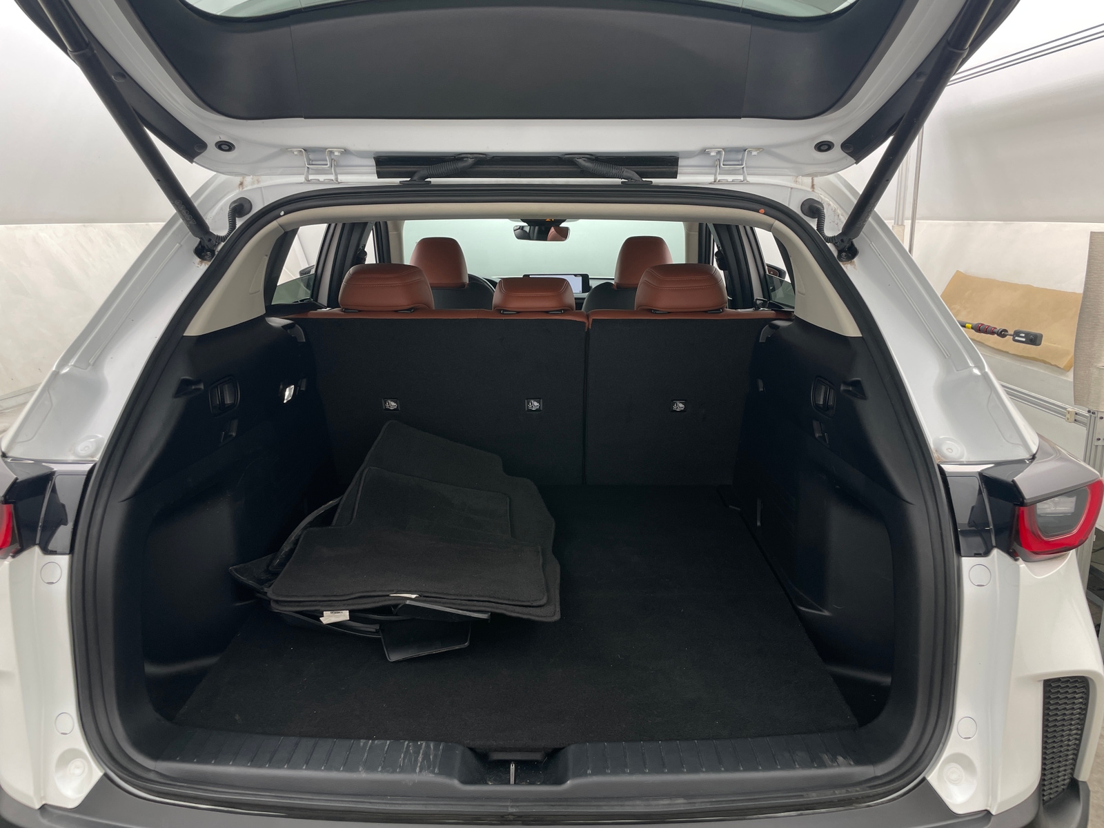 Thumbnail: 2024 Mazda CX-50 - 6