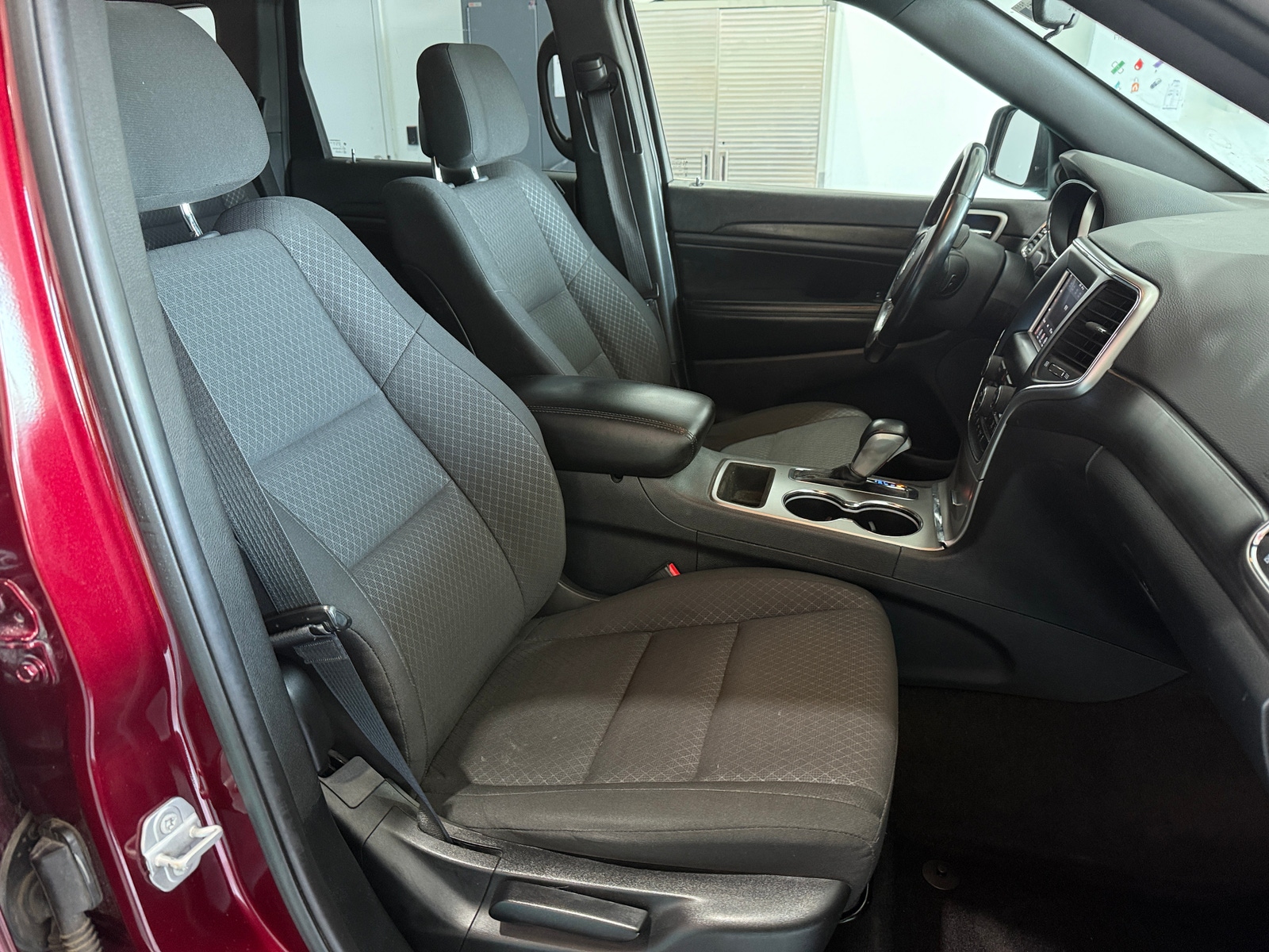 Thumbnail: 2018 Jeep Grand Cherokee - 2