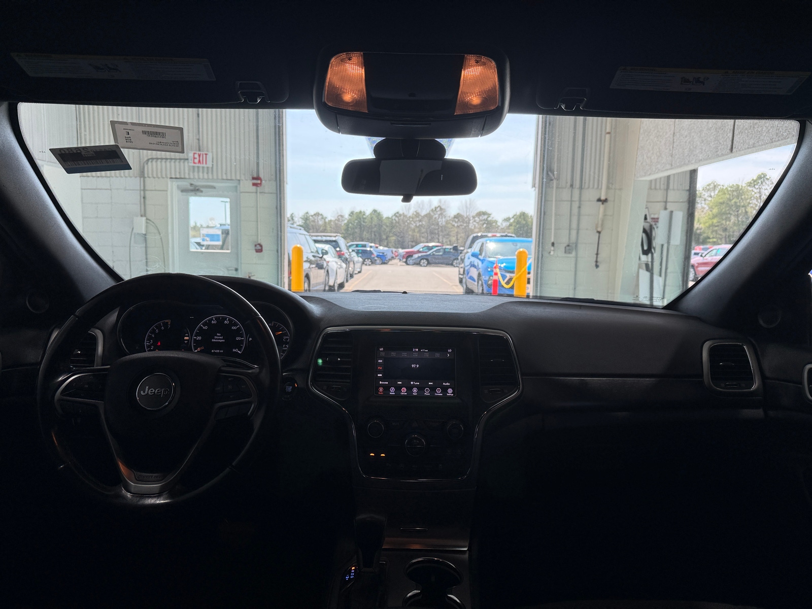 Thumbnail: 2018 Jeep Grand Cherokee - 3