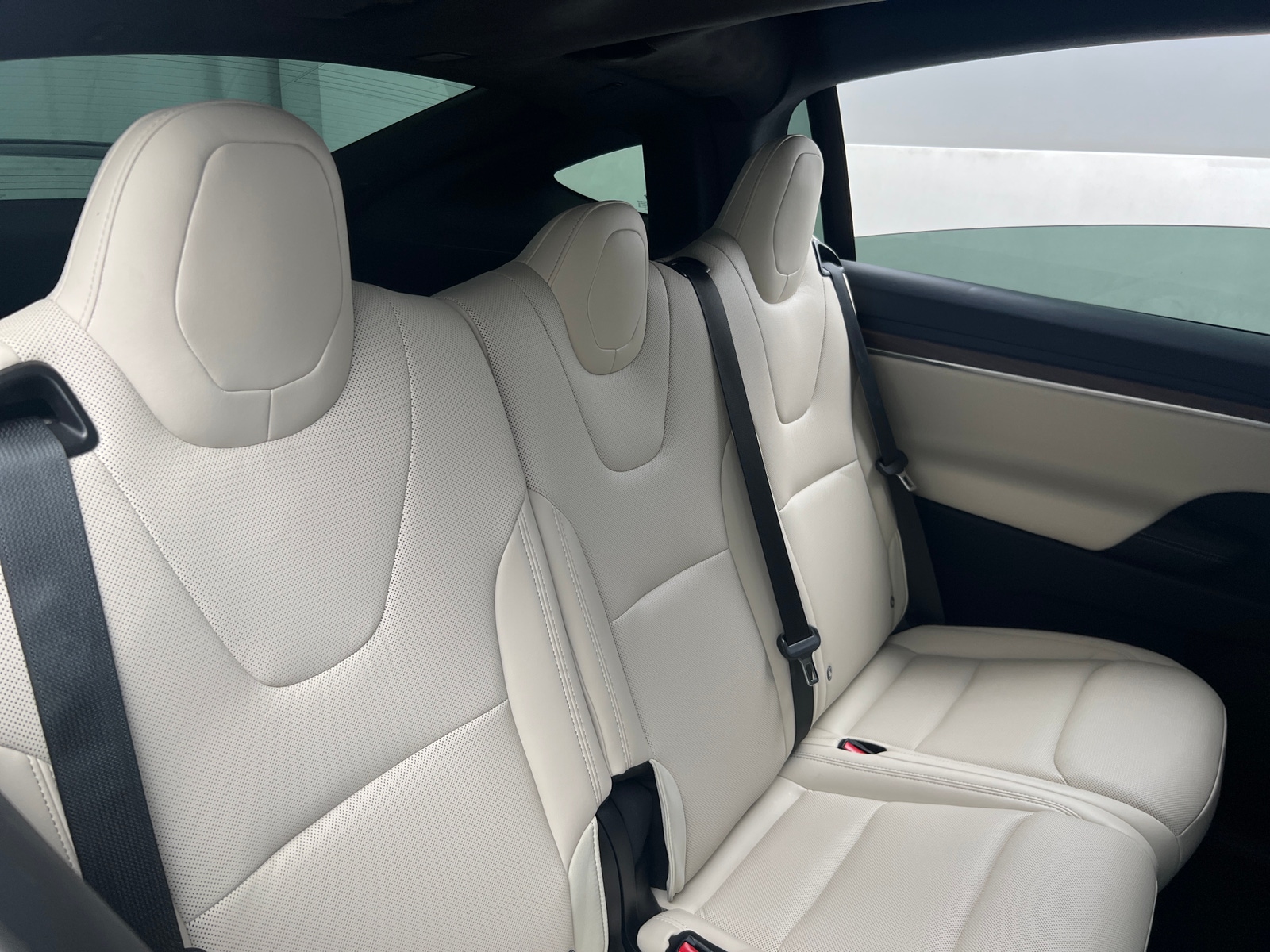 Thumbnail: 2022 Tesla Model X - 5