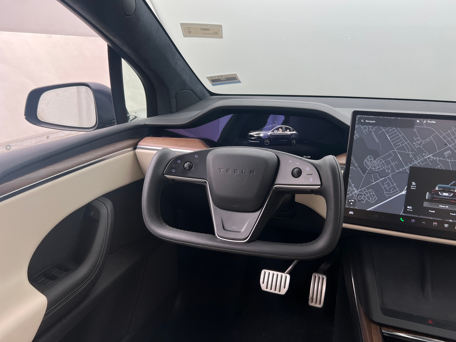 Thumbnail: 2022 Tesla Model X - 4