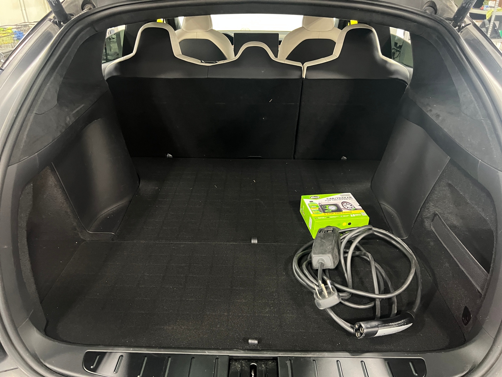 Thumbnail: 2022 Tesla Model X - 6