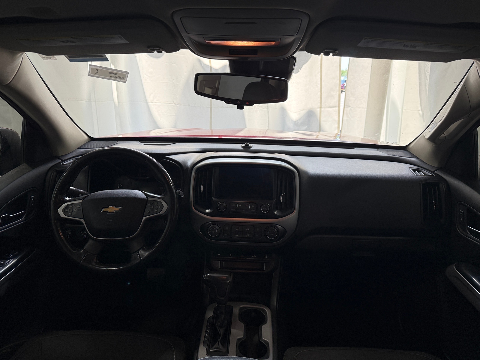 Thumbnail: 2018 Chevrolet Colorado - 3