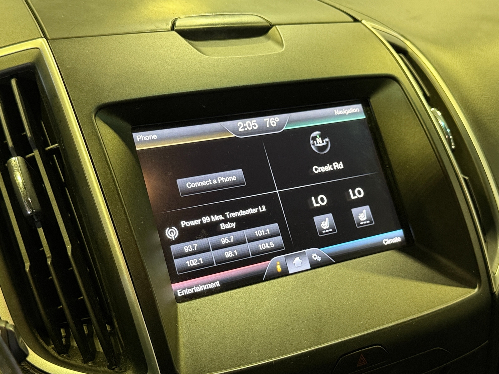 Thumbnail: 2015 Ford Edge - 4