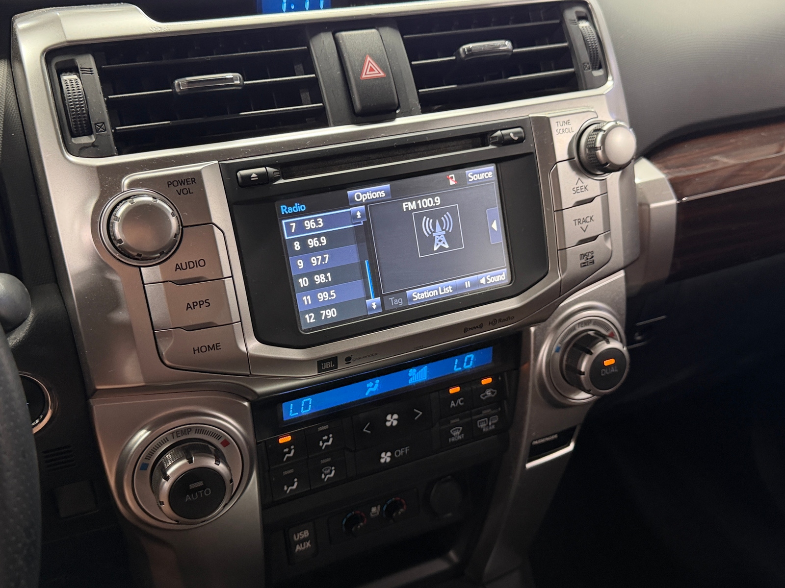 Thumbnail: 2018 Toyota 4Runner - 4
