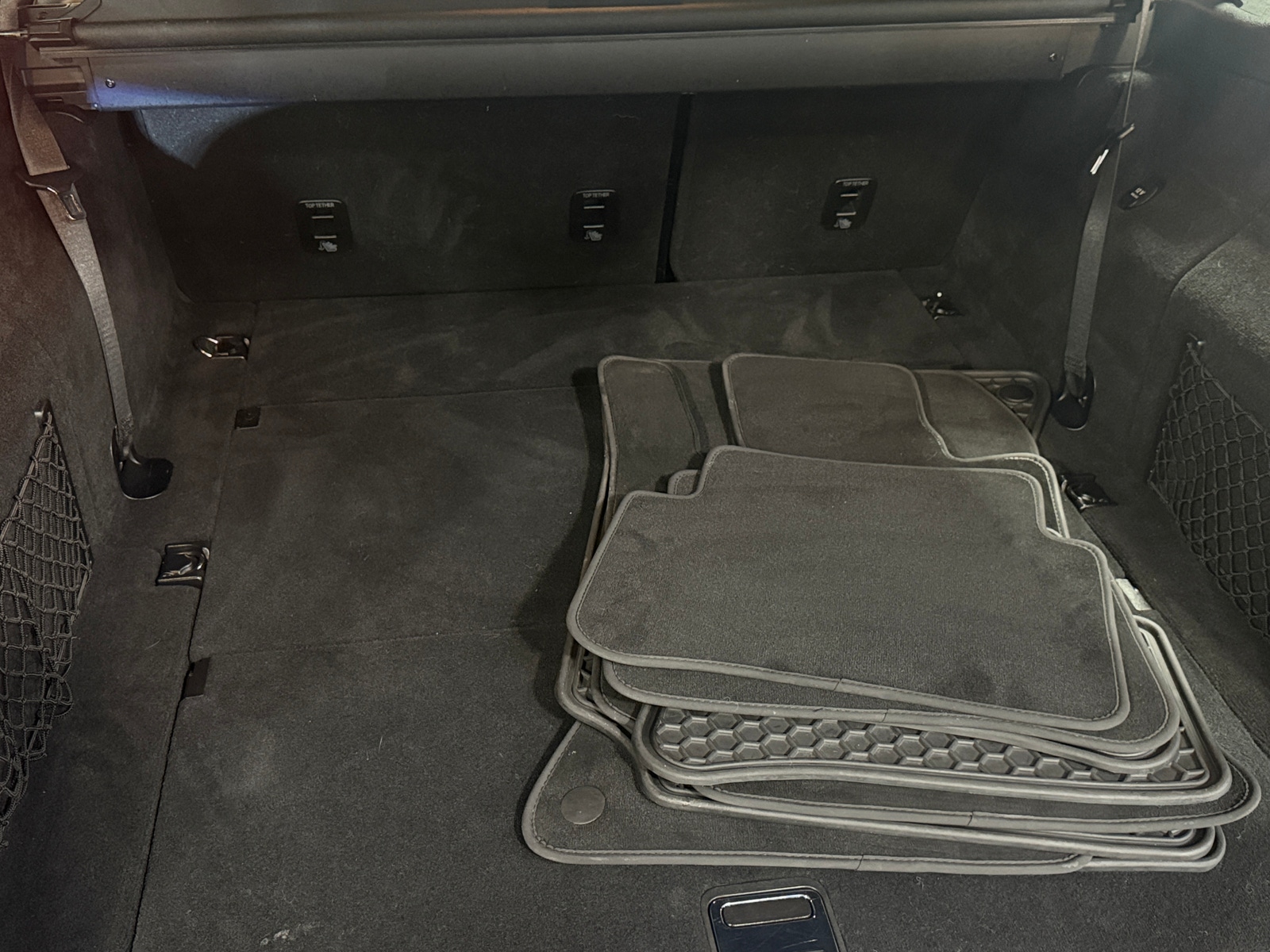 Thumbnail: 2016 Mercedes-Benz E-Class - 7