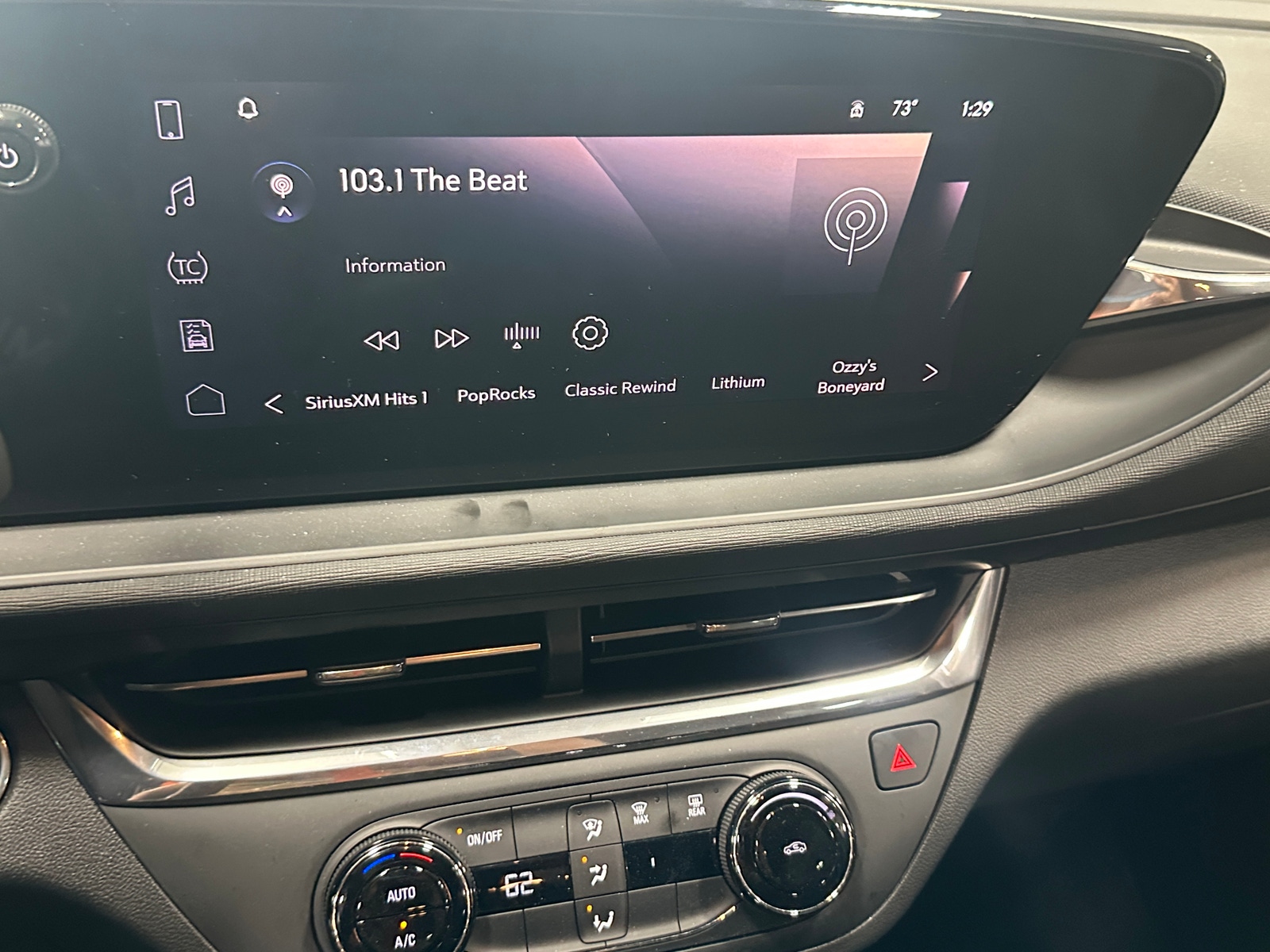 Thumbnail: 2025 Buick Envista - 3