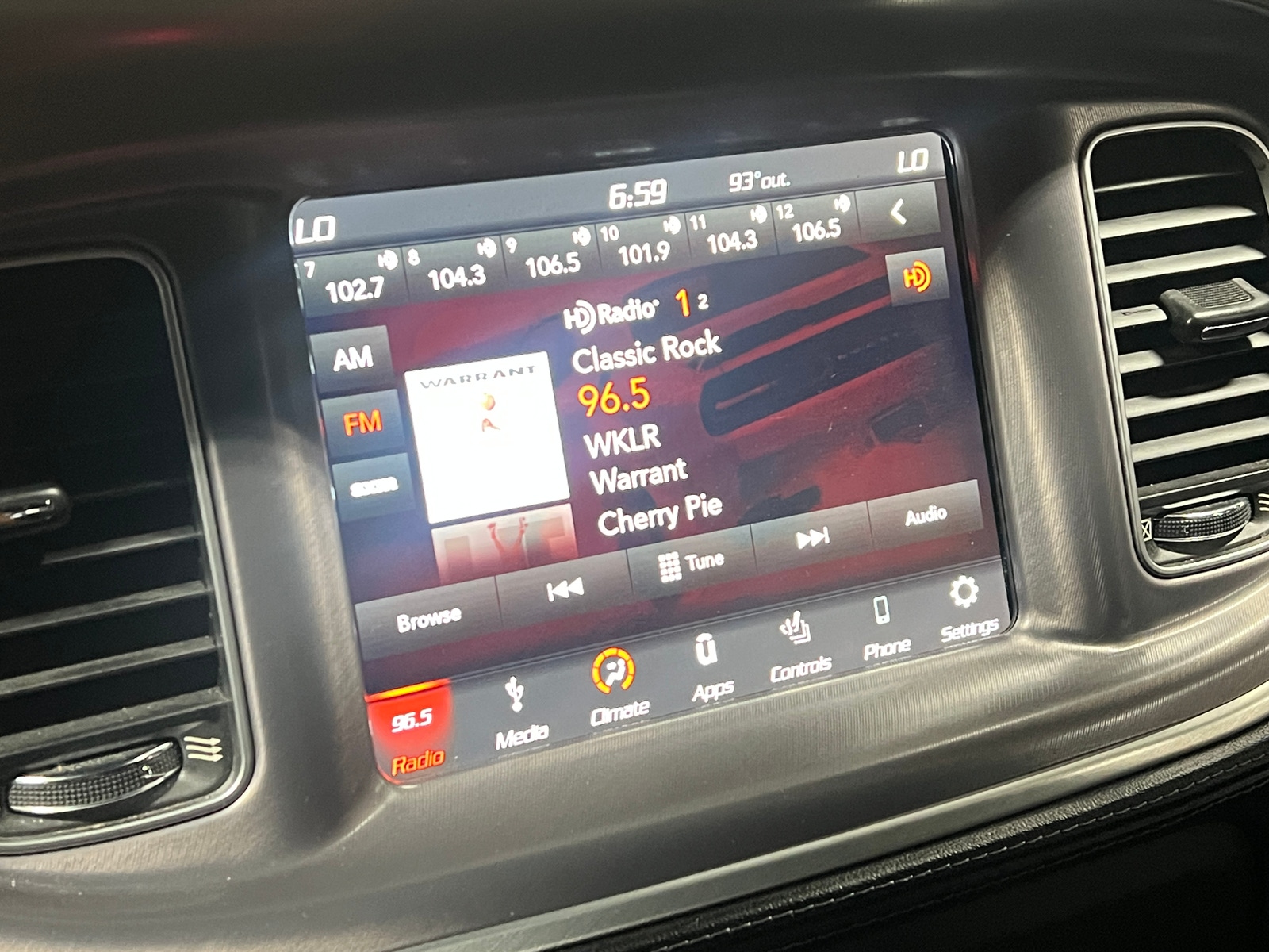 Thumbnail: 2019 Dodge Charger - 3