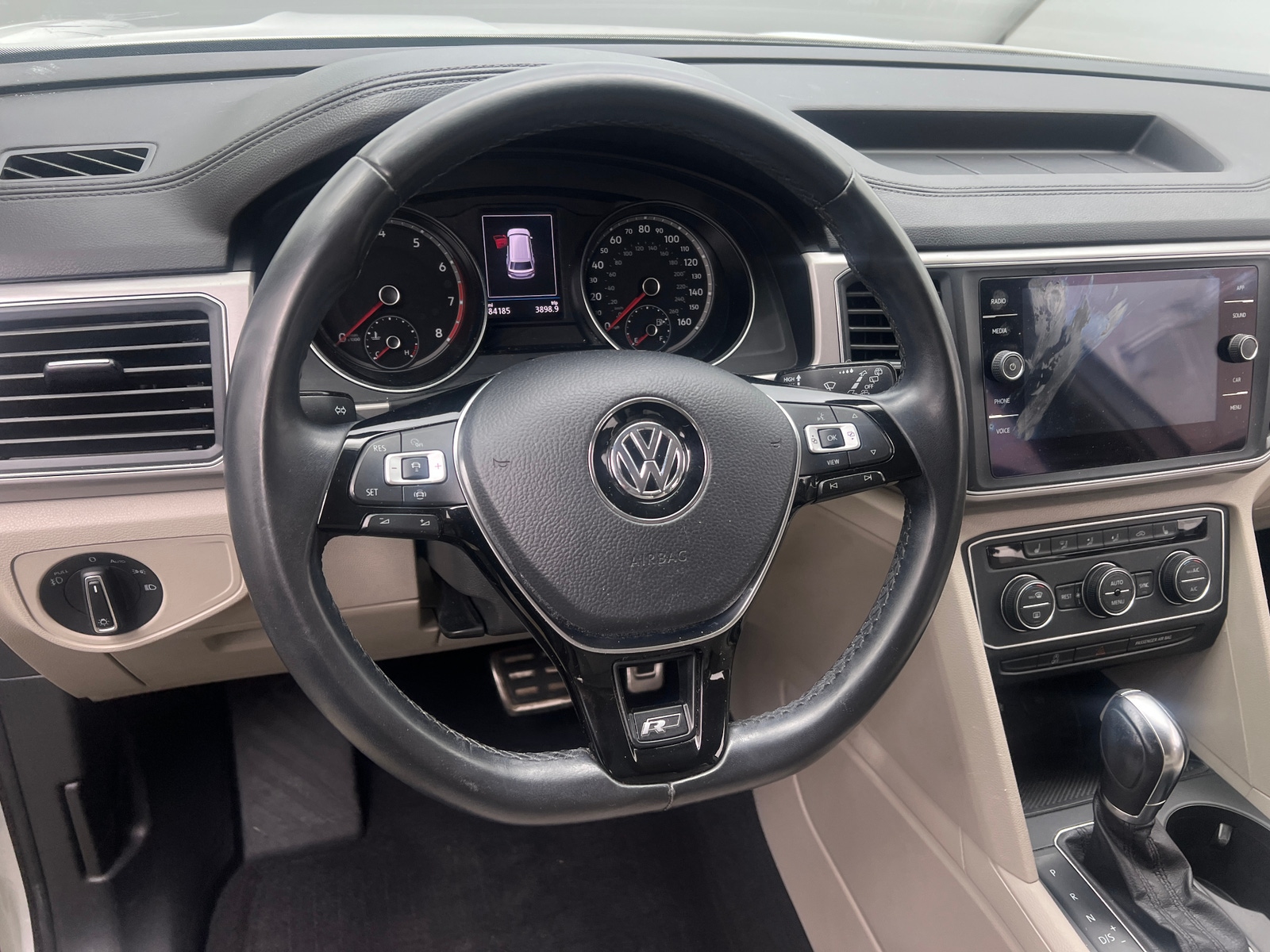 Thumbnail: 2019 Volkswagen Atlas - 4