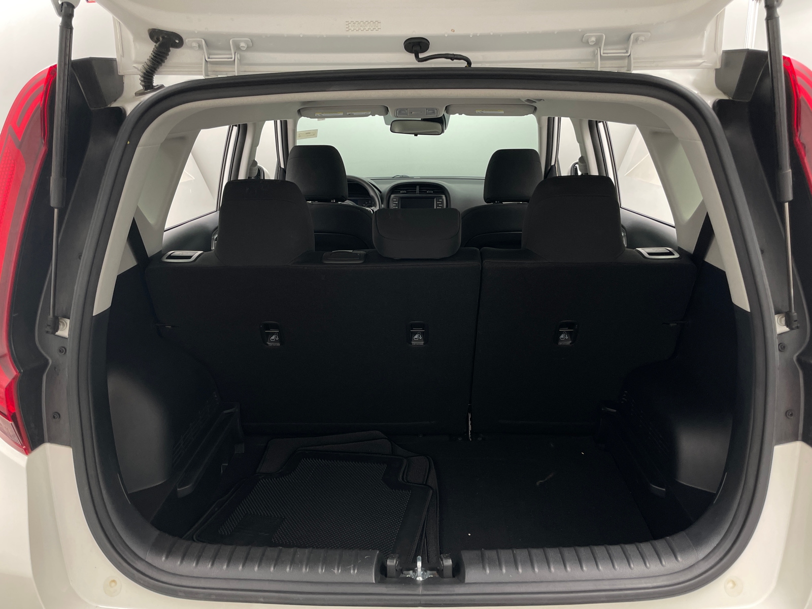 Thumbnail: 2022 Kia Soul - 7