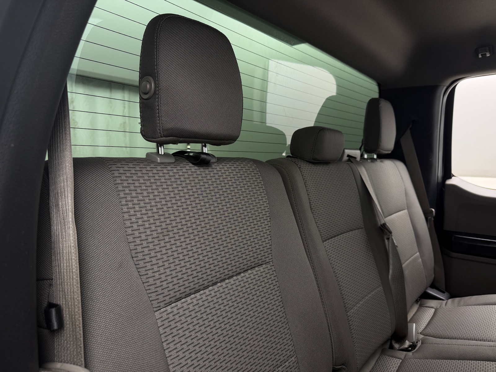 Thumbnail: 2016 Ford Econoline - 6