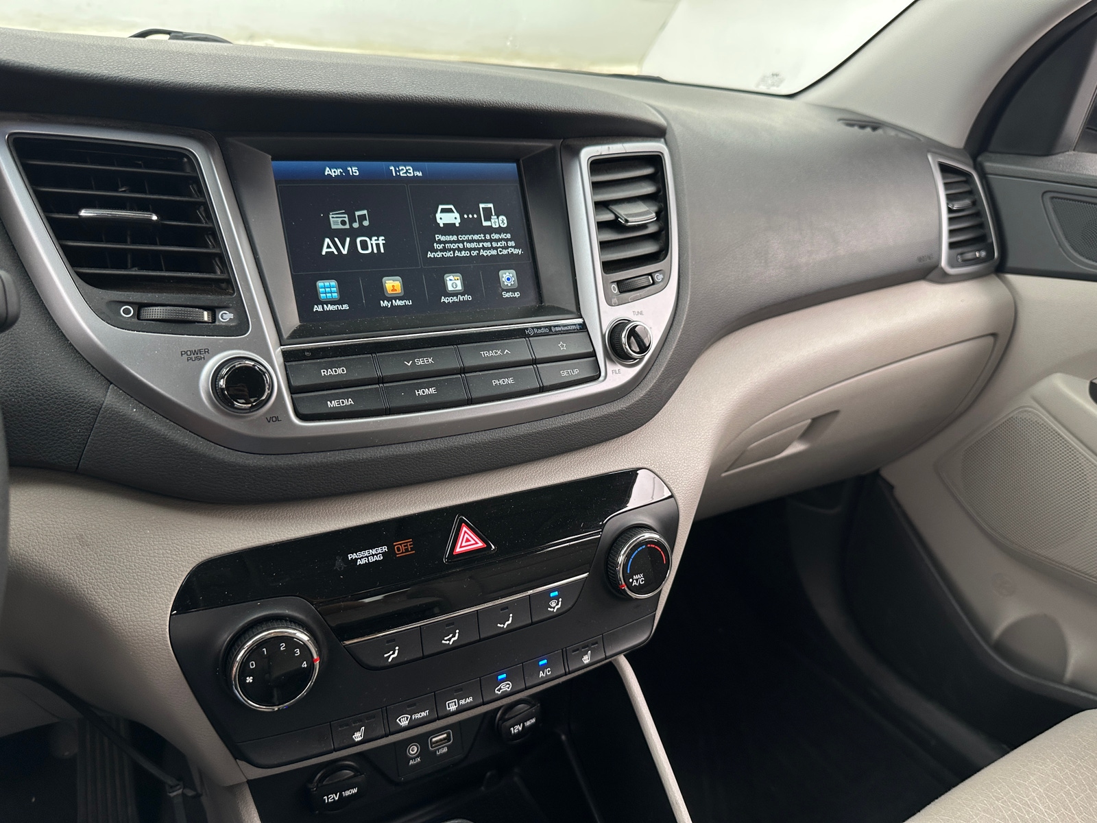 Thumbnail: 2018 Hyundai Tucson - 4