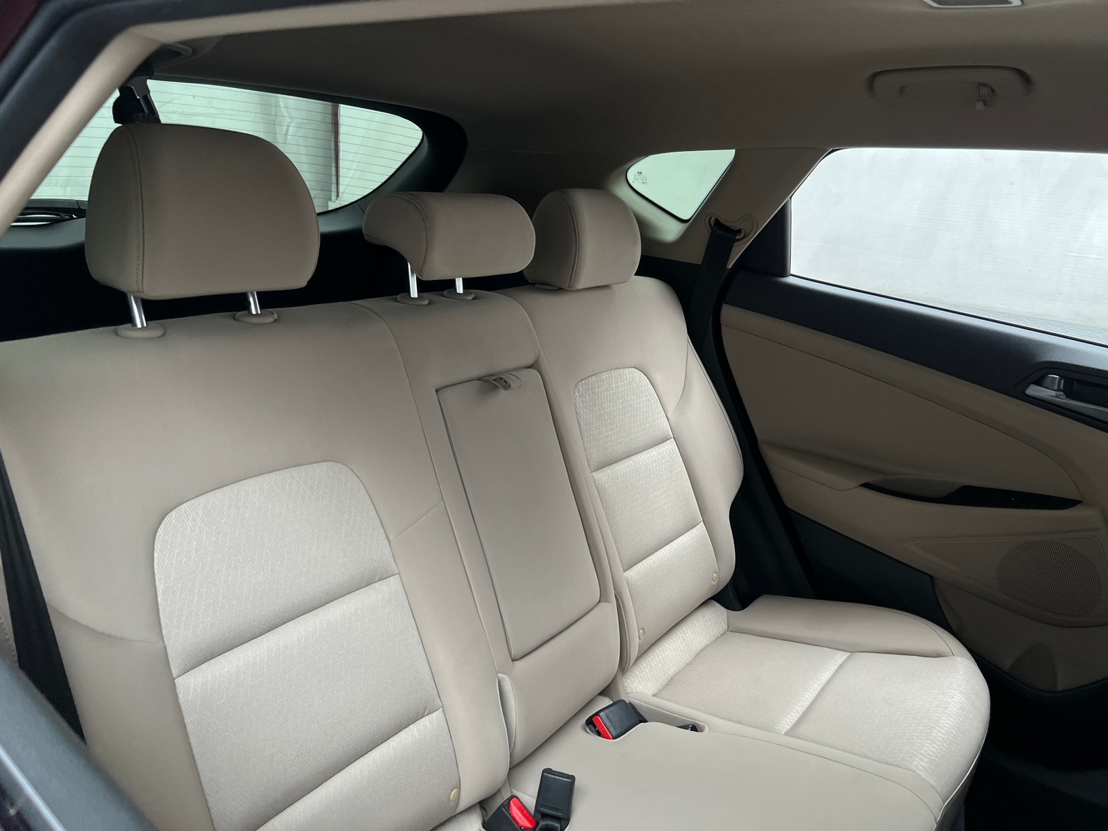 Thumbnail: 2016 Hyundai Tucson - 5