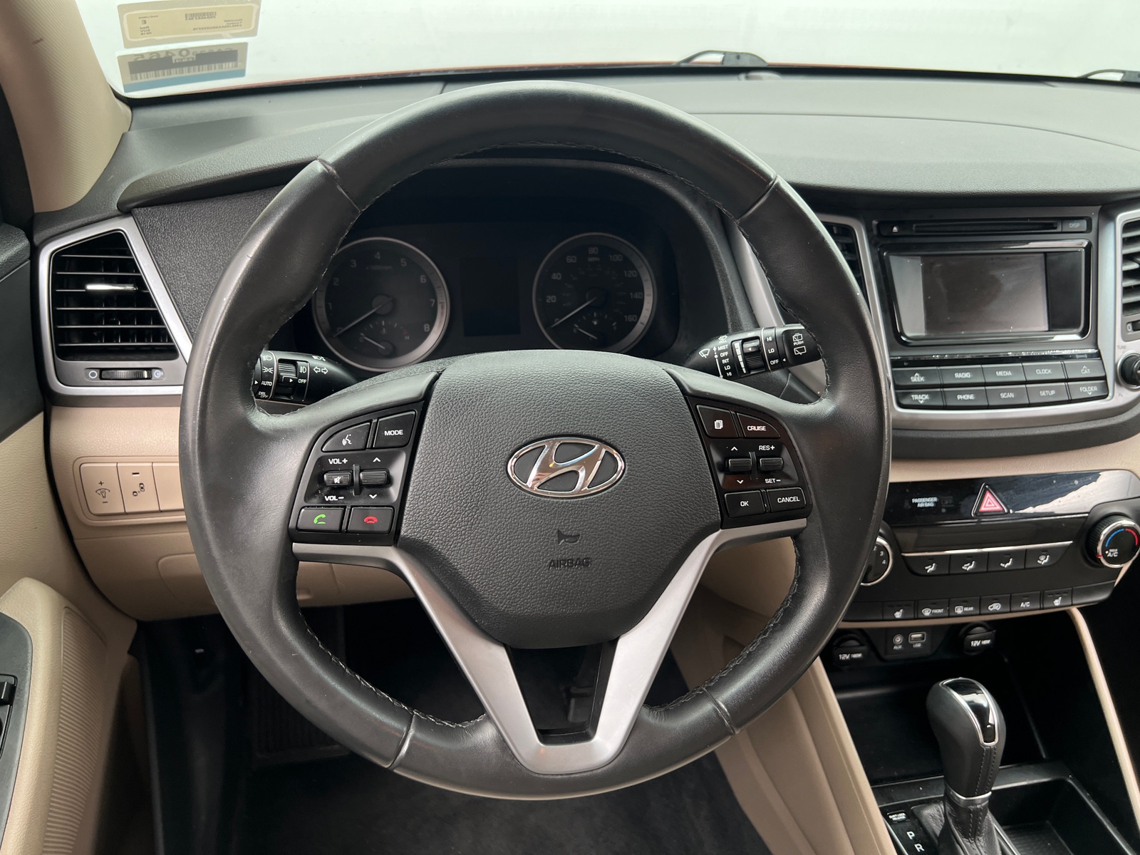 Thumbnail: 2016 Hyundai Tucson - 4