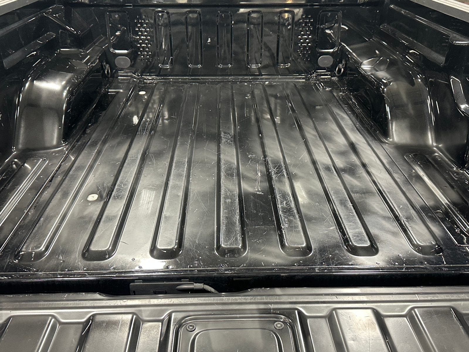 Thumbnail: 2023 Jeep Gladiator - 7