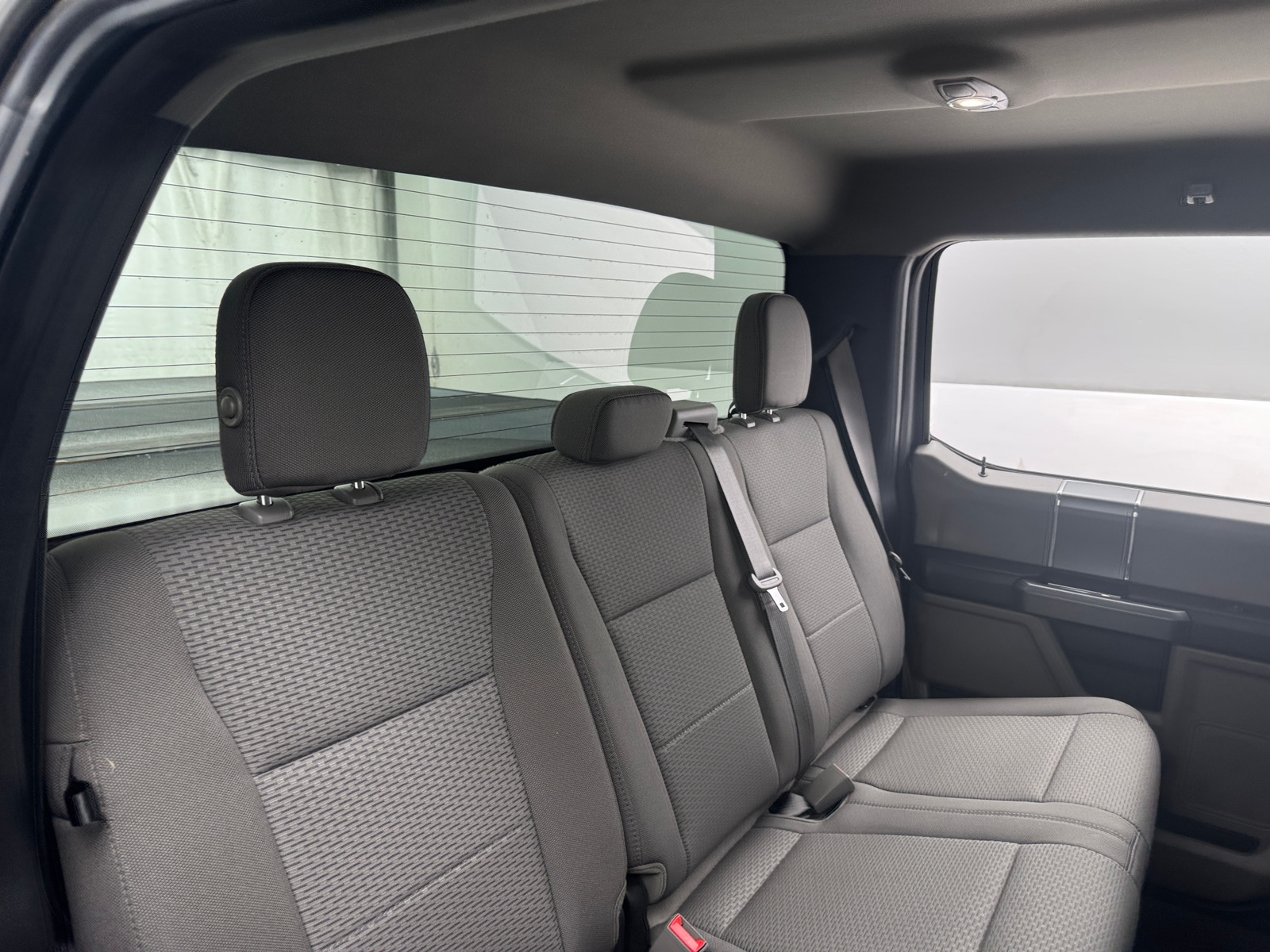 Thumbnail: 2018 Ford Econoline - 6