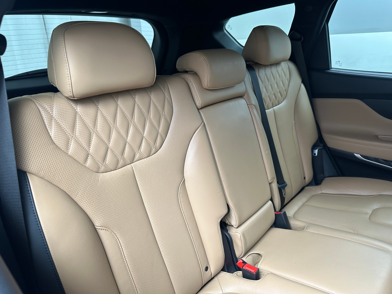 Thumbnail: 2022 Hyundai Santa Fe - 5