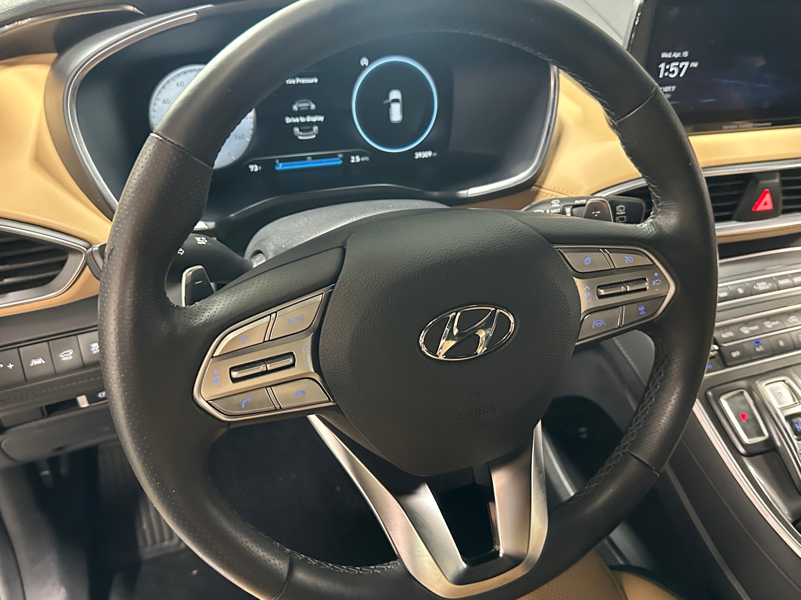 Thumbnail: 2022 Hyundai Santa Fe - 4