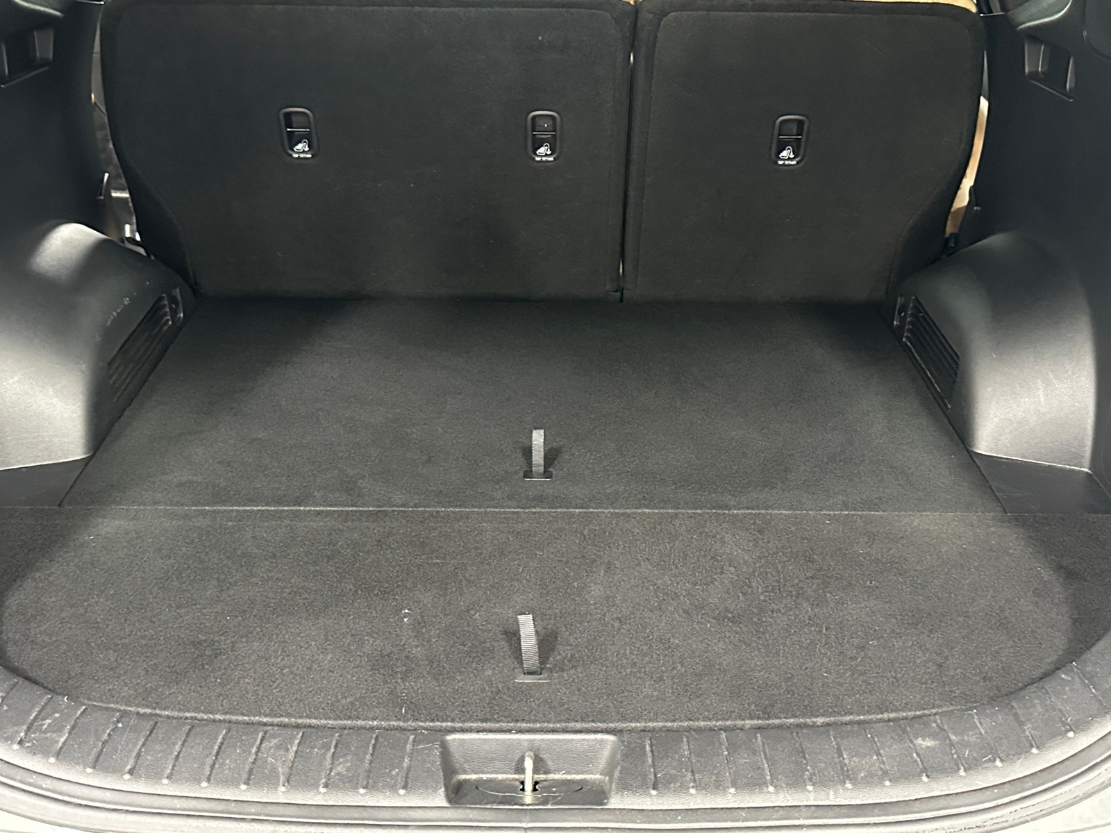 Thumbnail: 2022 Hyundai Santa Fe - 6