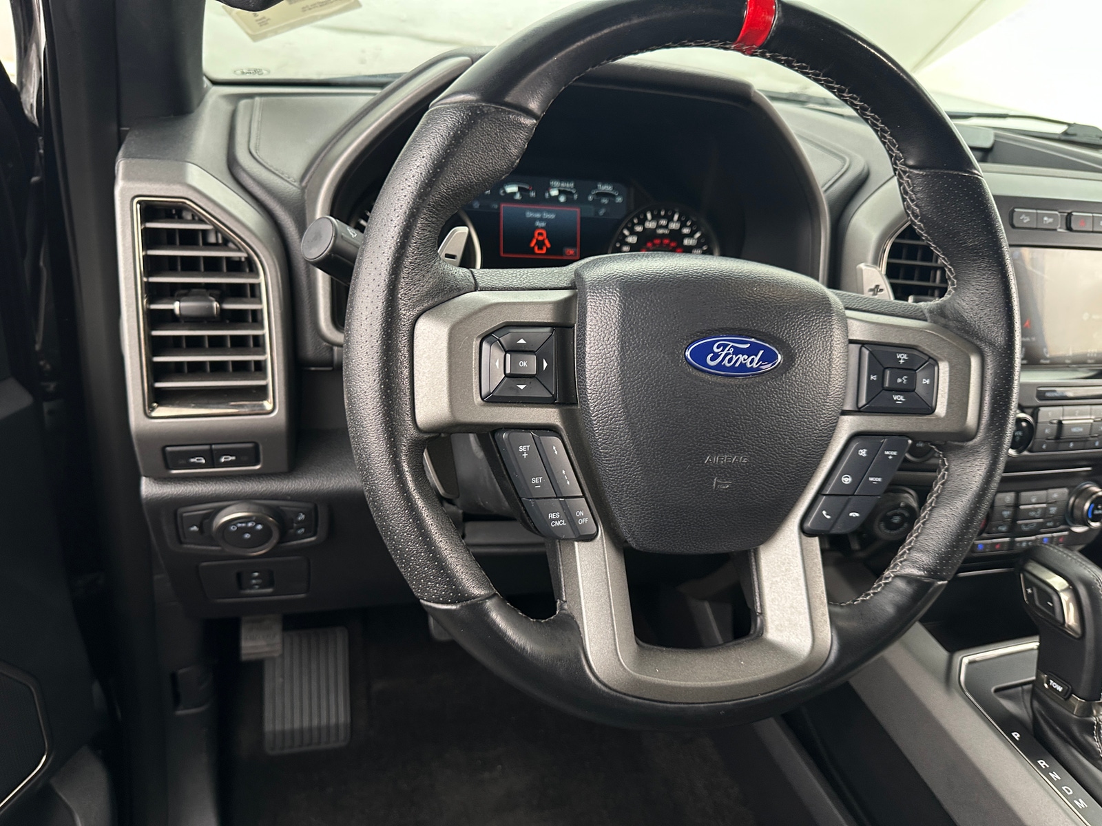 Thumbnail: 2018 Ford Econoline - 4