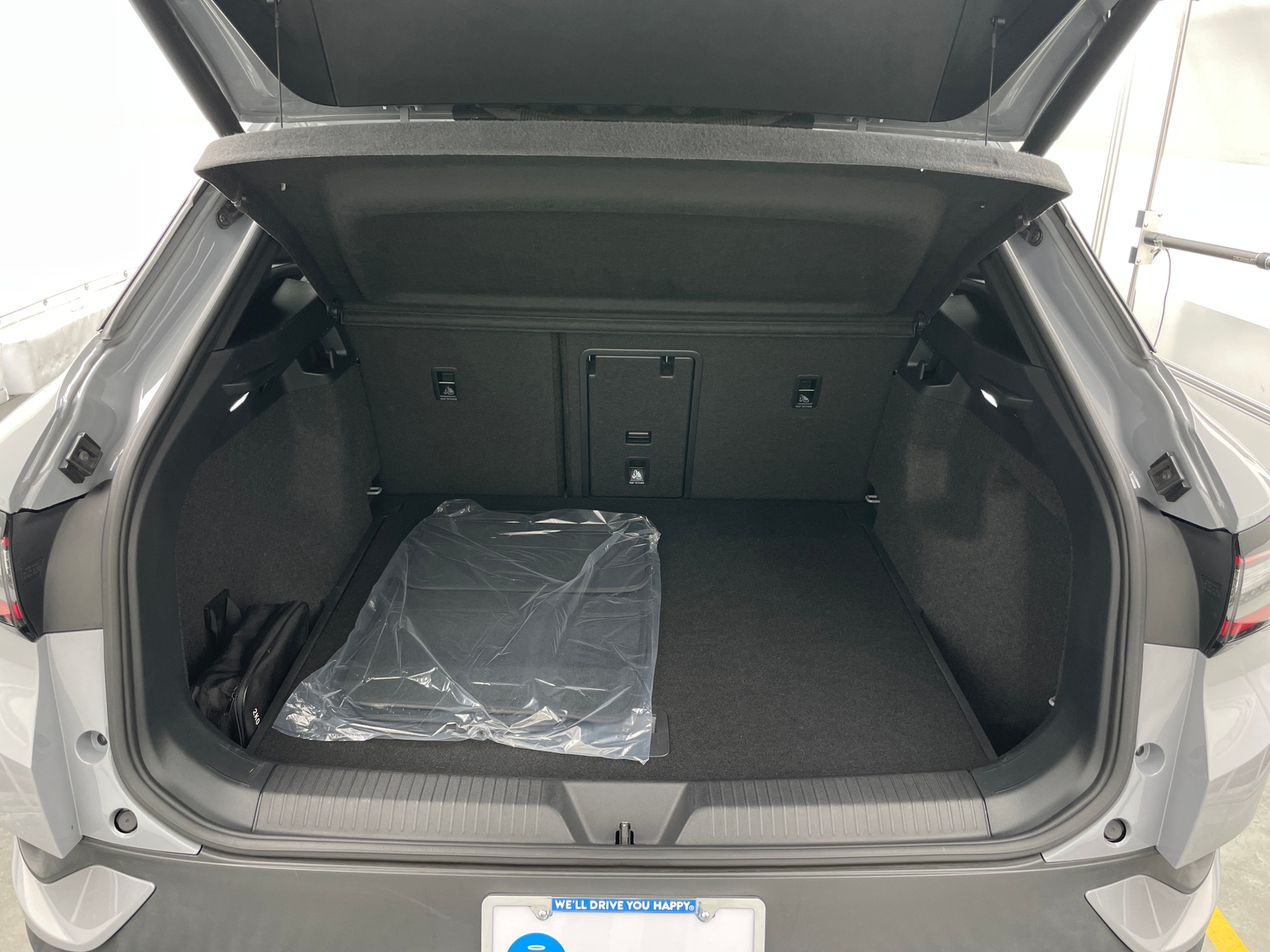 Thumbnail: 2021 Volkswagen ID.4 - 7