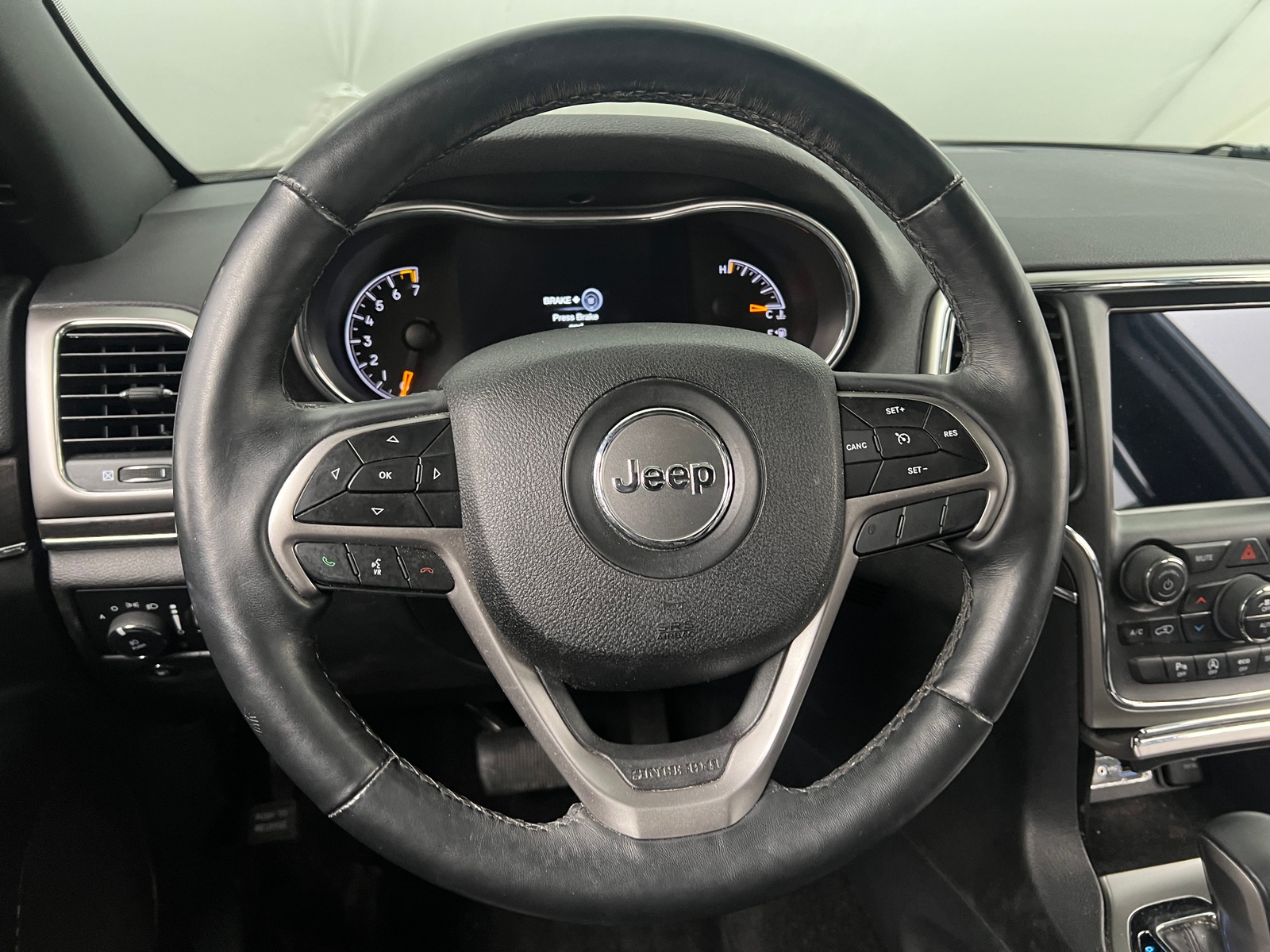 Thumbnail: 2018 Jeep Grand Cherokee - 4